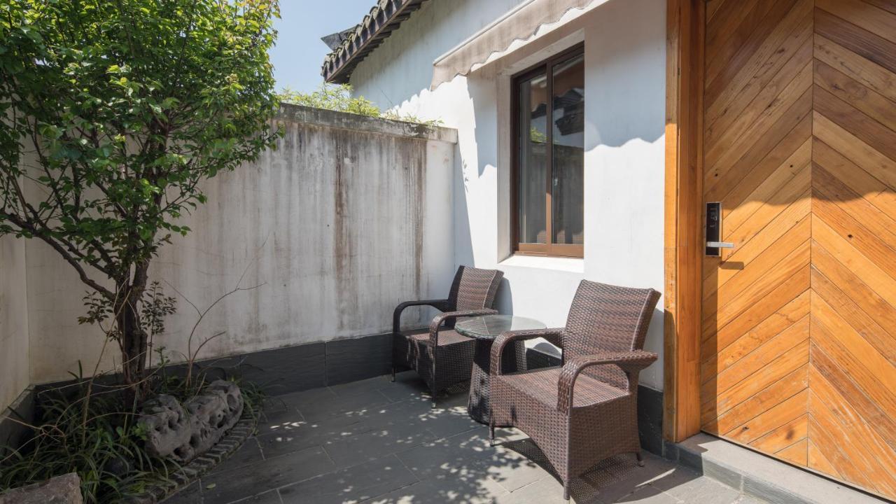 Floral Hotel - Yuexiang Inn Wuzhen เจียซิง ภายนอก รูปภาพ
